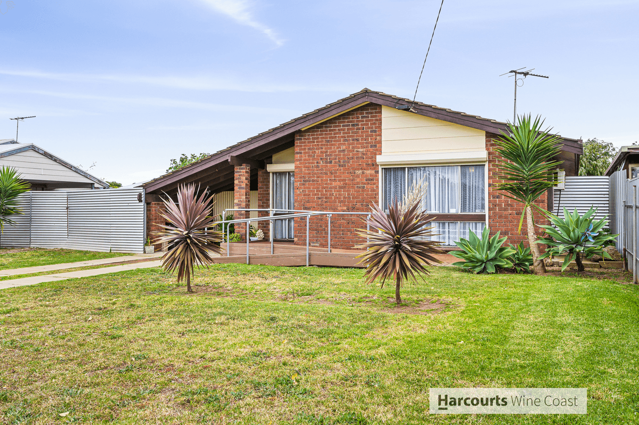 33 Belair Avenue, PORT WILLUNGA, SA 5173