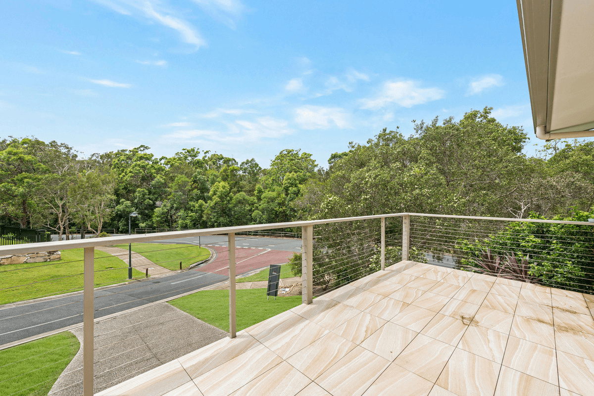 1 Brilliant Lane, COOMERA WATERS, QLD 4209