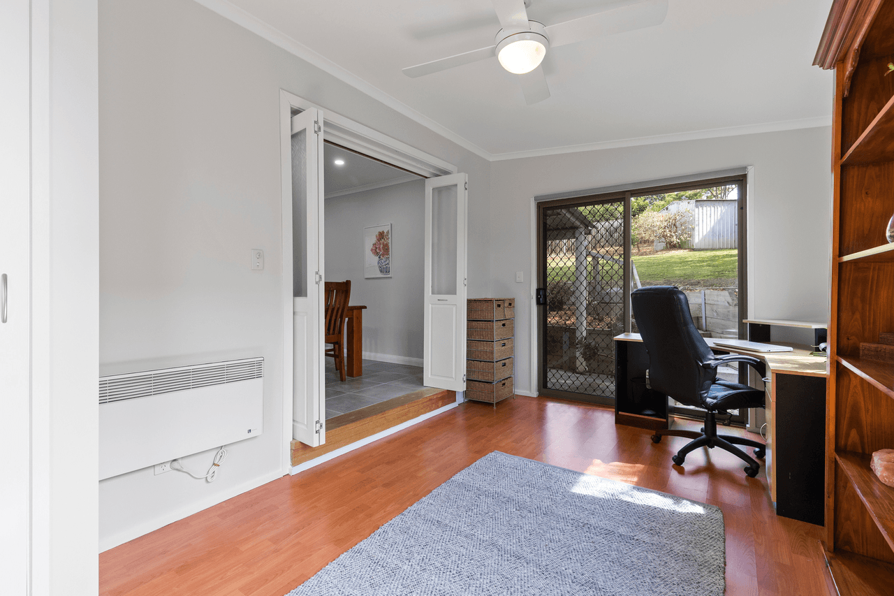 18 Scenic Drive, Launching Place, VIC 3139