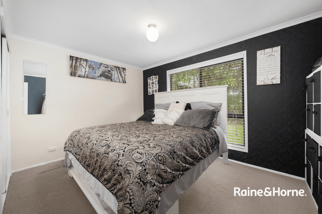 6 Hume Court, BORONIA HEIGHTS, QLD 4124