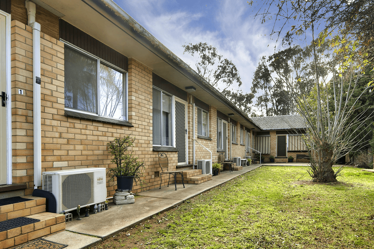 2/493 St Michael Street, DENILIQUIN, NSW 2710