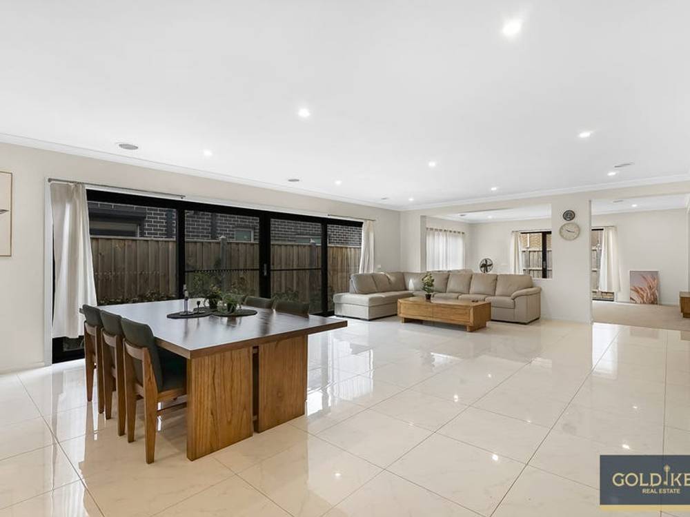 37 Creston Street, POINT COOK, VIC 3030