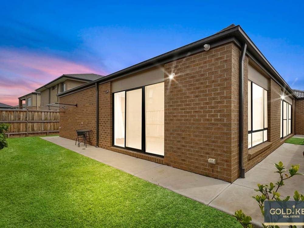 37 Creston Street, POINT COOK, VIC 3030