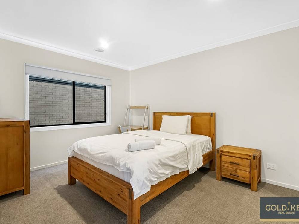 37 Creston Street, POINT COOK, VIC 3030