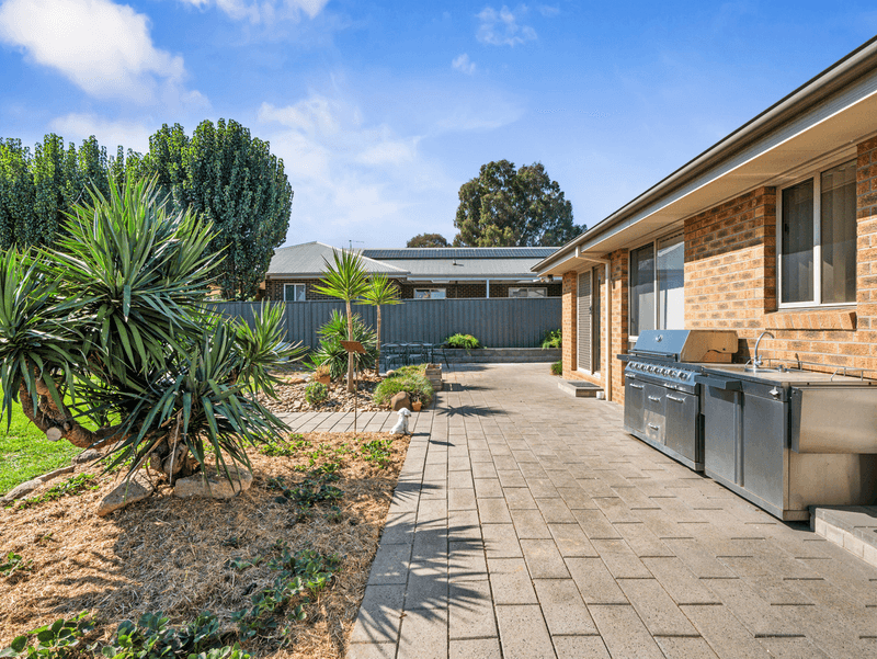 71 Mummery Road, MYRTLEFORD, VIC 3737