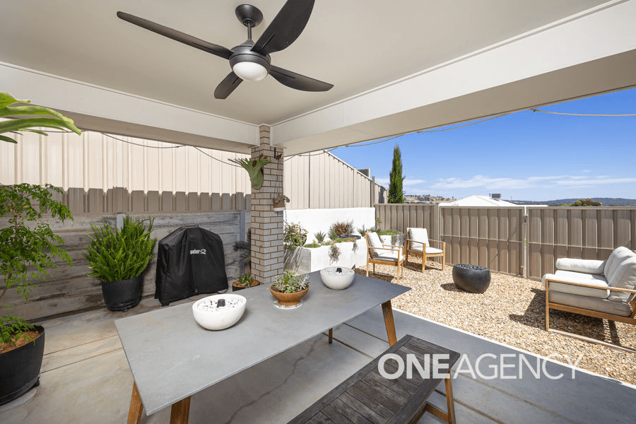 1/2 EXFORD LOOP, BOURKELANDS, NSW 2650