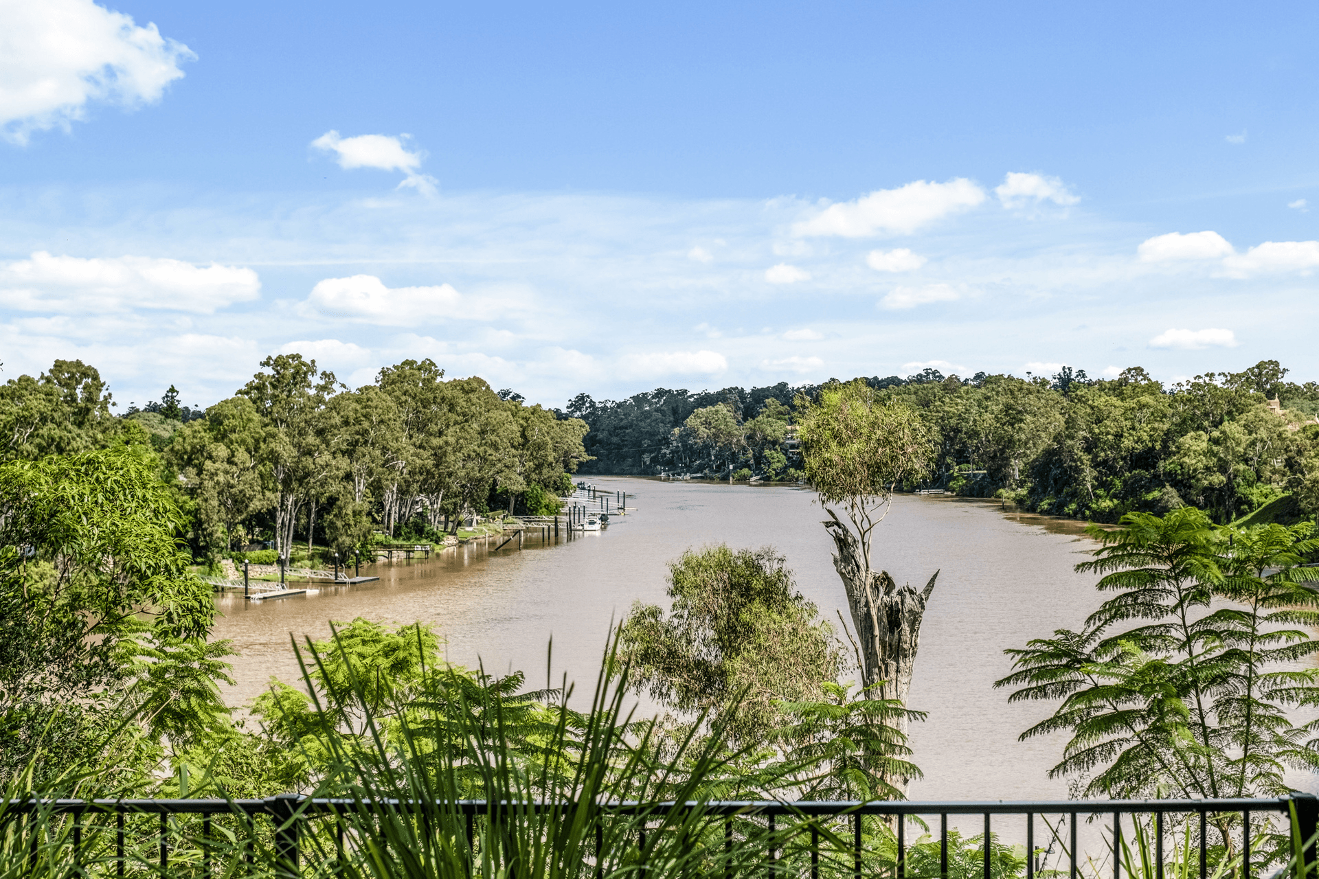 1/98 Goldieslie Road, Indooroopilly, QLD 4068