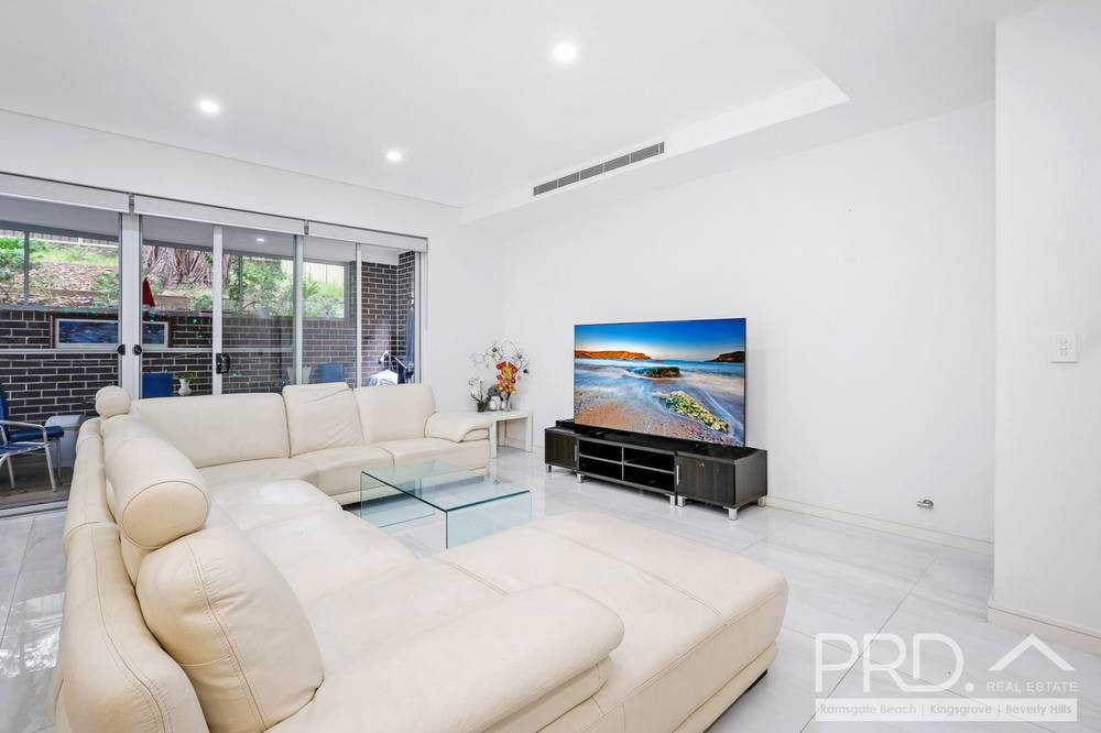 42 Hillcrest Avenue, HURSTVILLE, NSW 2220