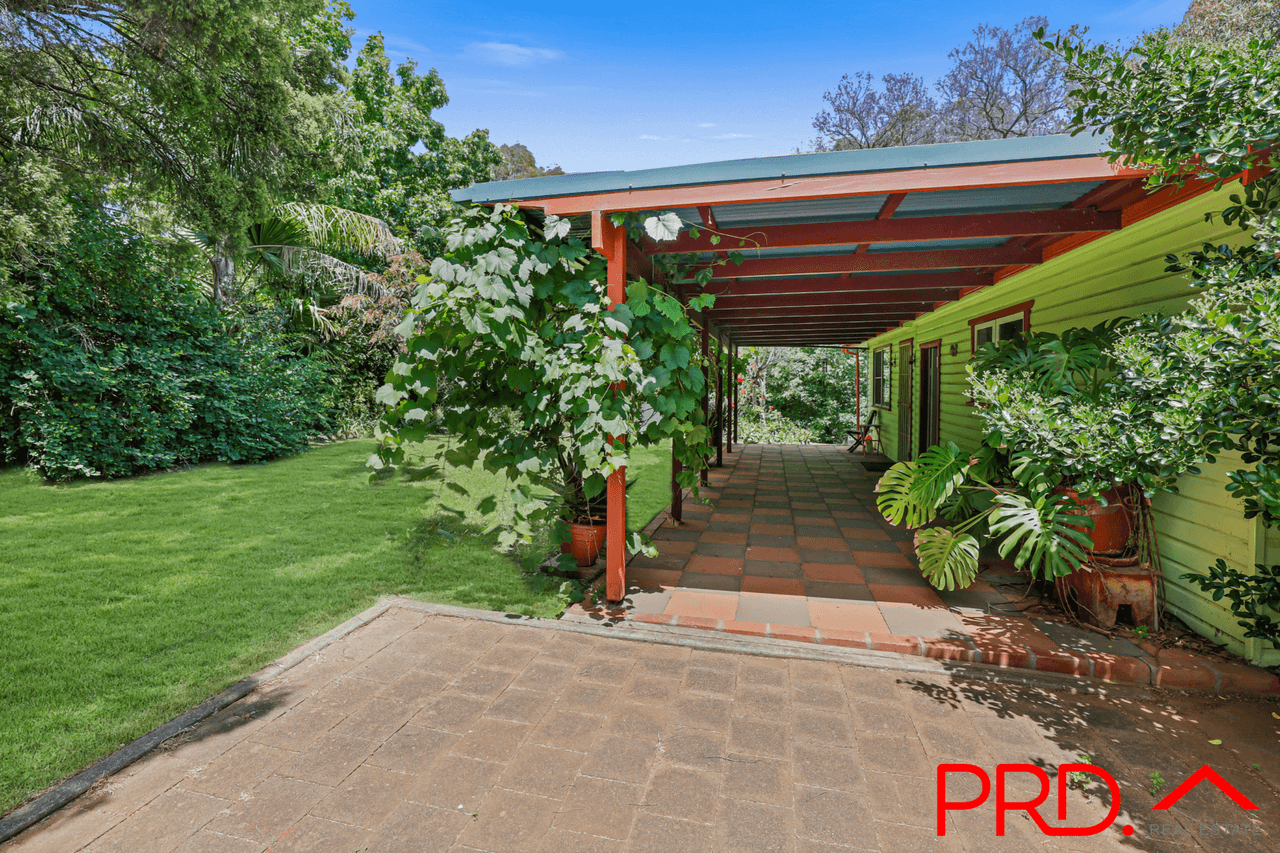 15 Russell Street, TAMWORTH, NSW 2340