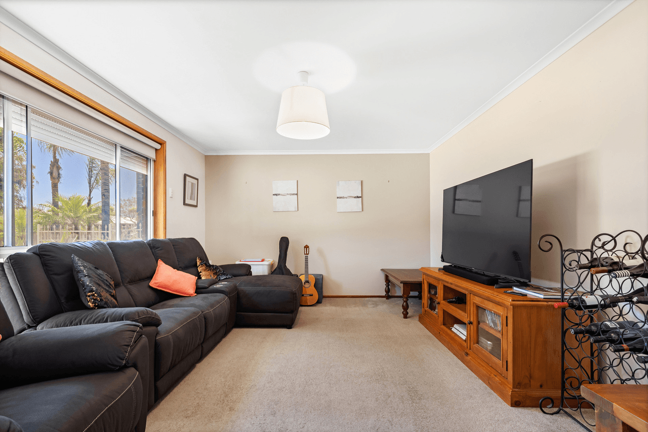 5 Booker Court, Pennington, SA 5013