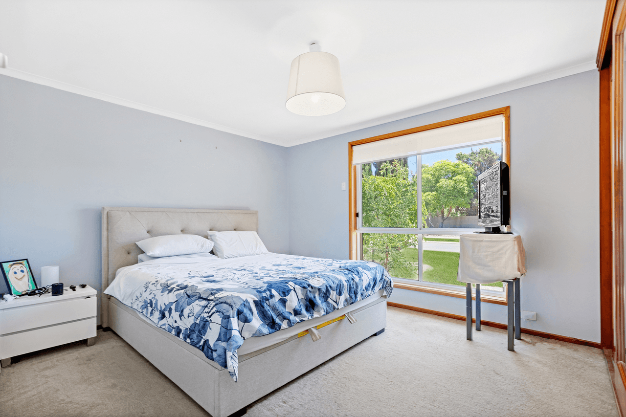 5 Booker Court, Pennington, SA 5013