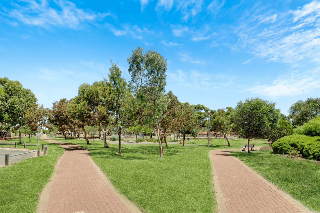 5 Booker Court, Pennington, SA 5013
