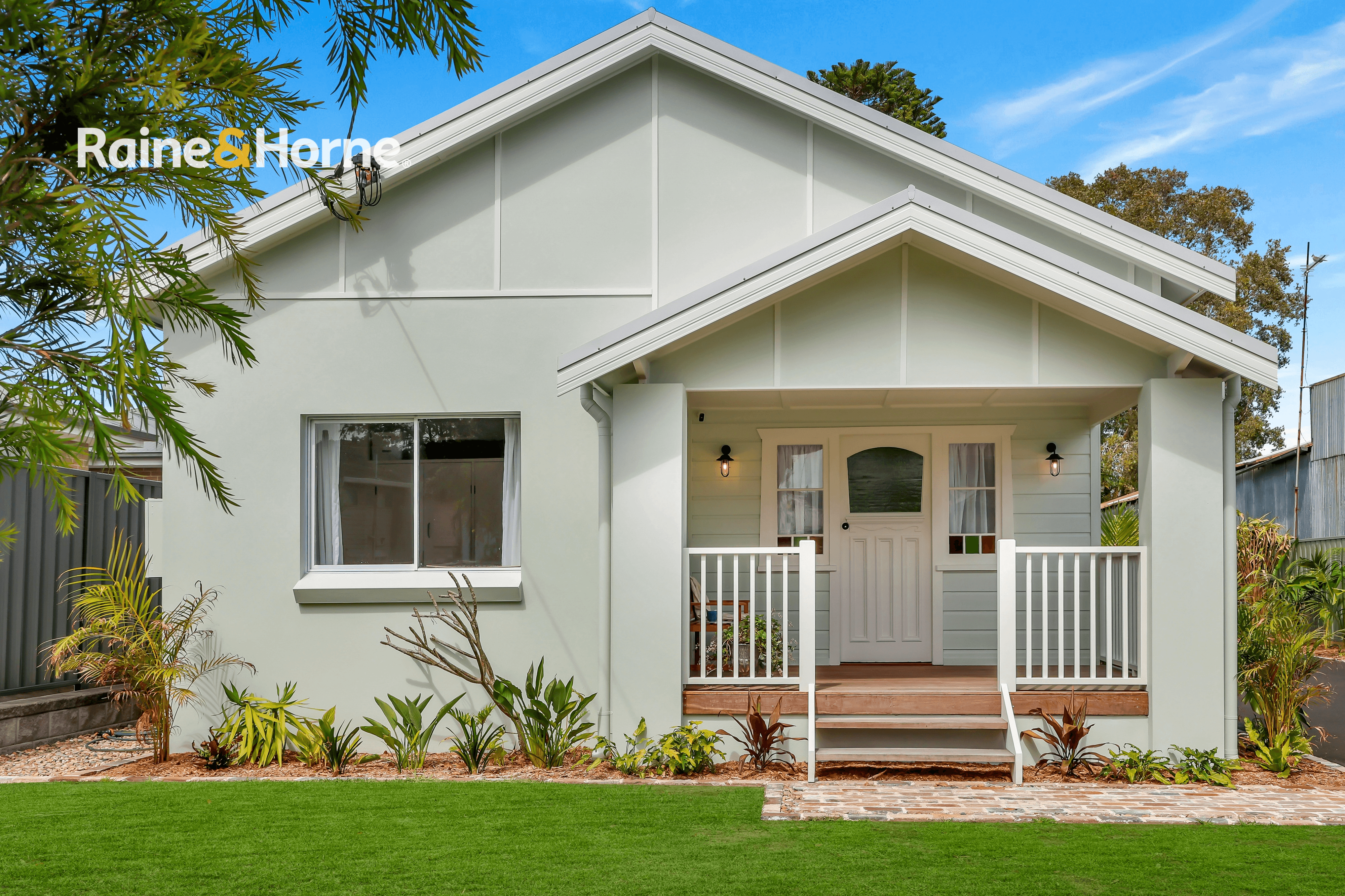 115 Booker Bay Road, BOOKER BAY, NSW 2257