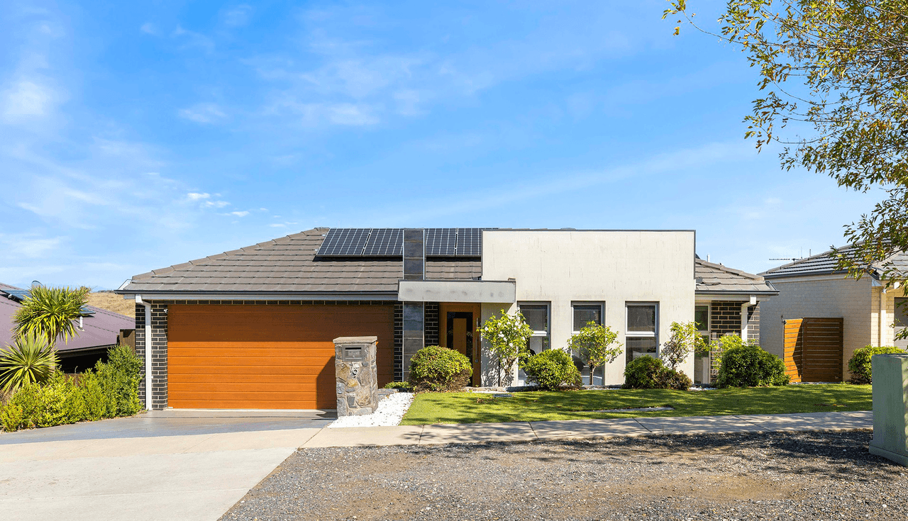 79 Bieundurry Street, BONNER, ACT 2914