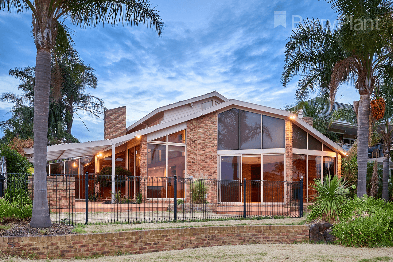 135 Palm Beach Drive, Patterson Lakes, VIC 3197