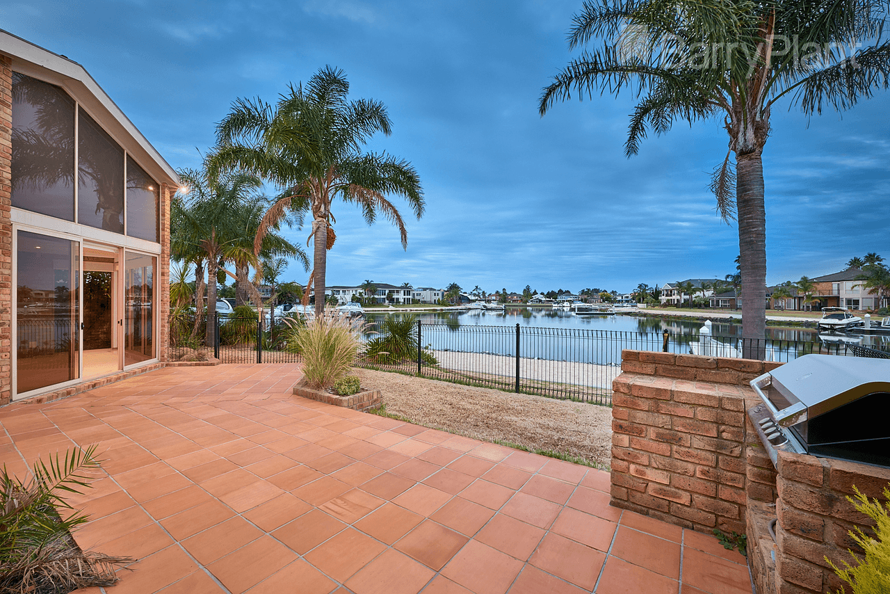 135 Palm Beach Drive, Patterson Lakes, VIC 3197