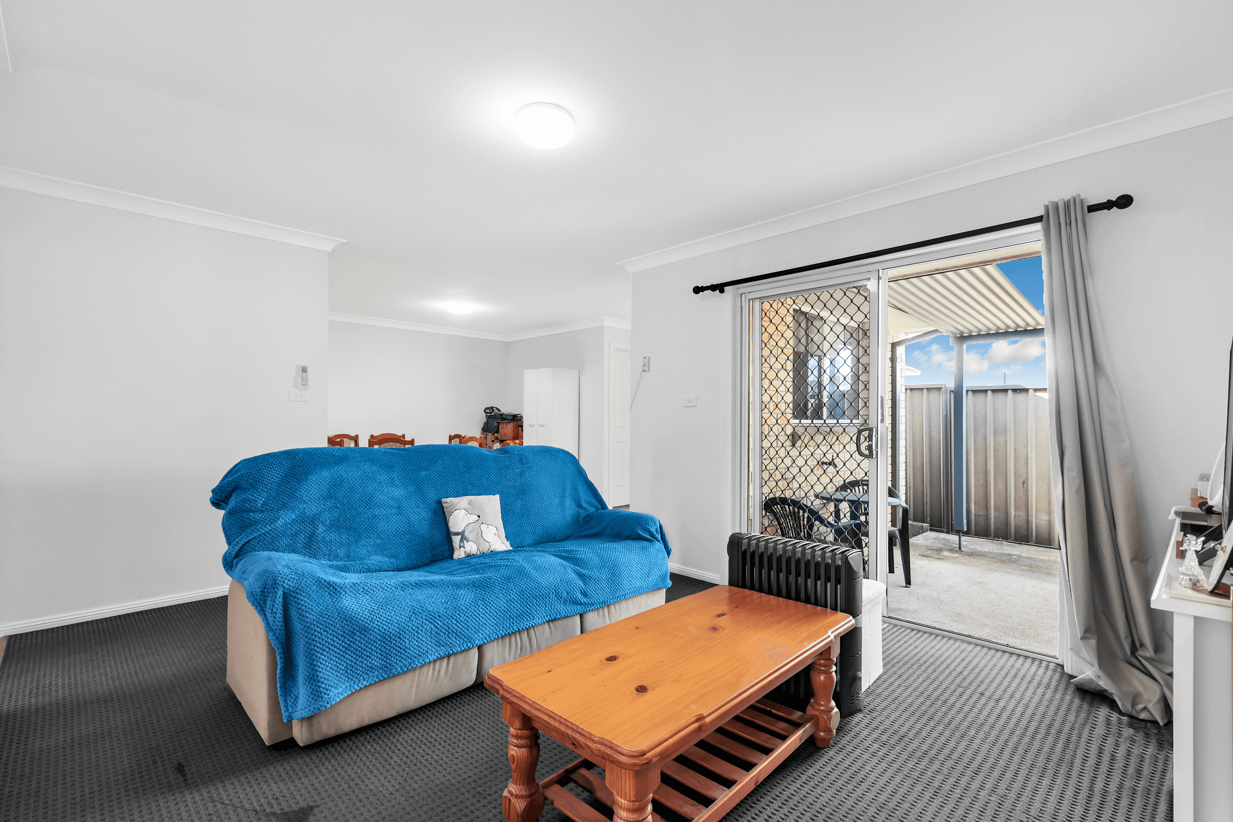 2/94 Adelaide Street, OXLEY PARK, NSW 2760