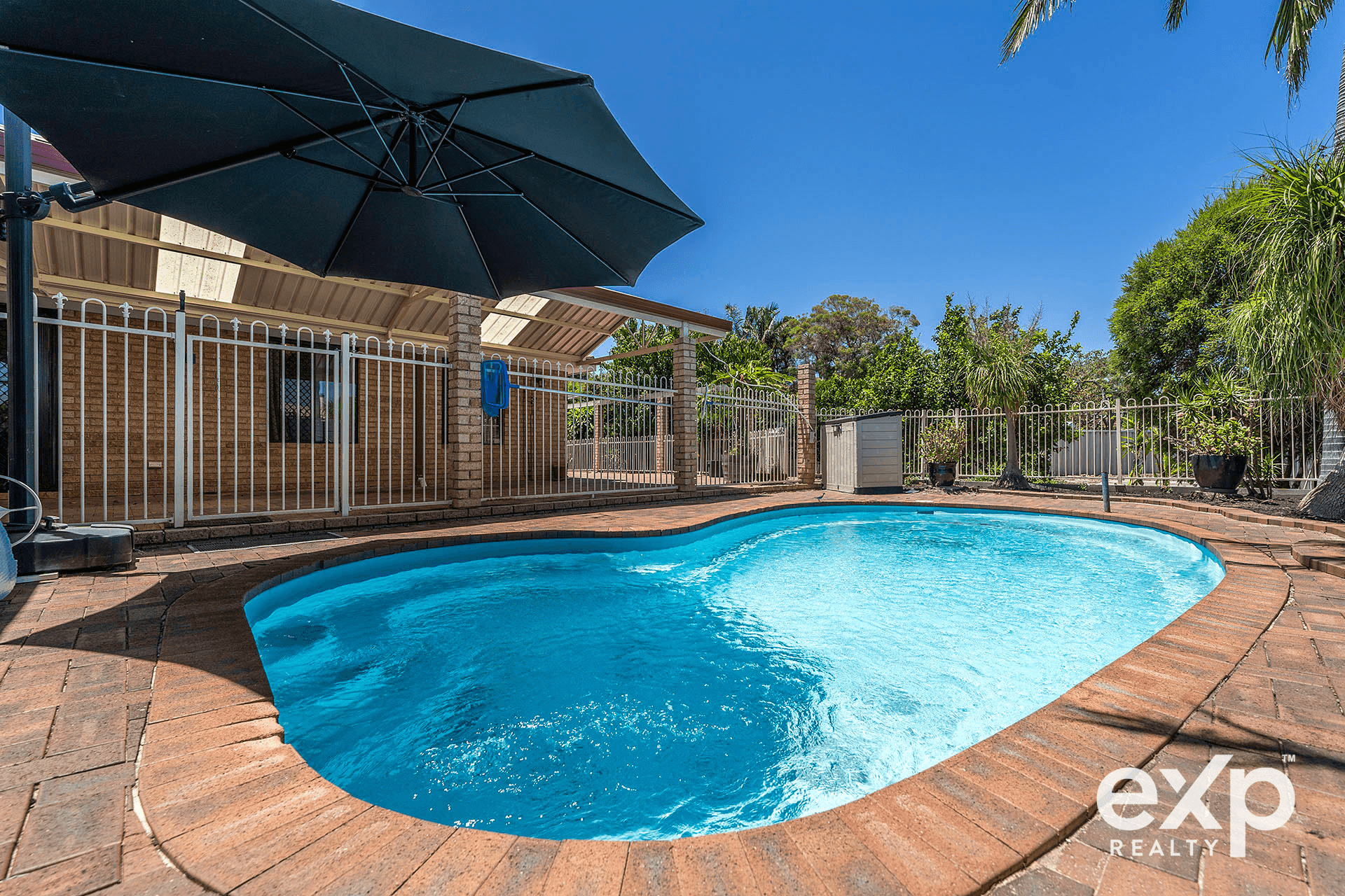 6 Jade Court, High Wycombe, WA 6057