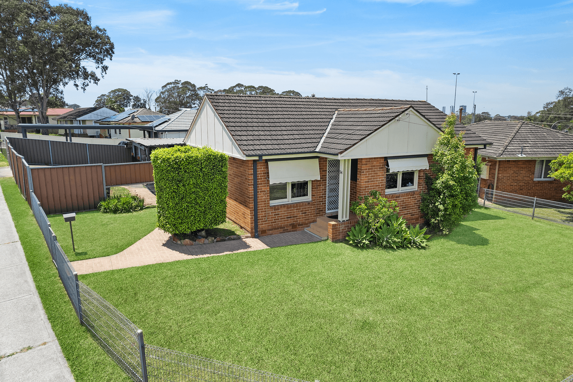 54 Warrigo Street, Sadleir, NSW 2168