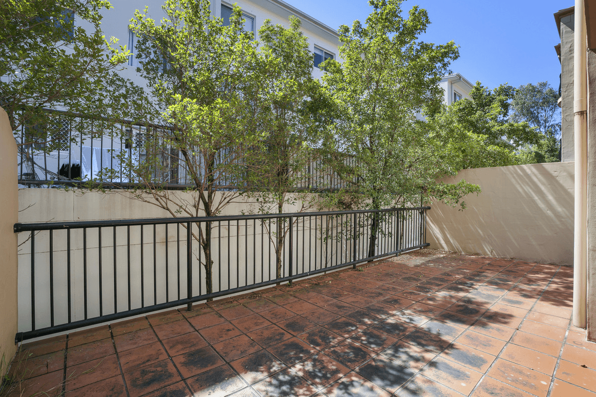 8/61 North Street, Southport, QLD 4215