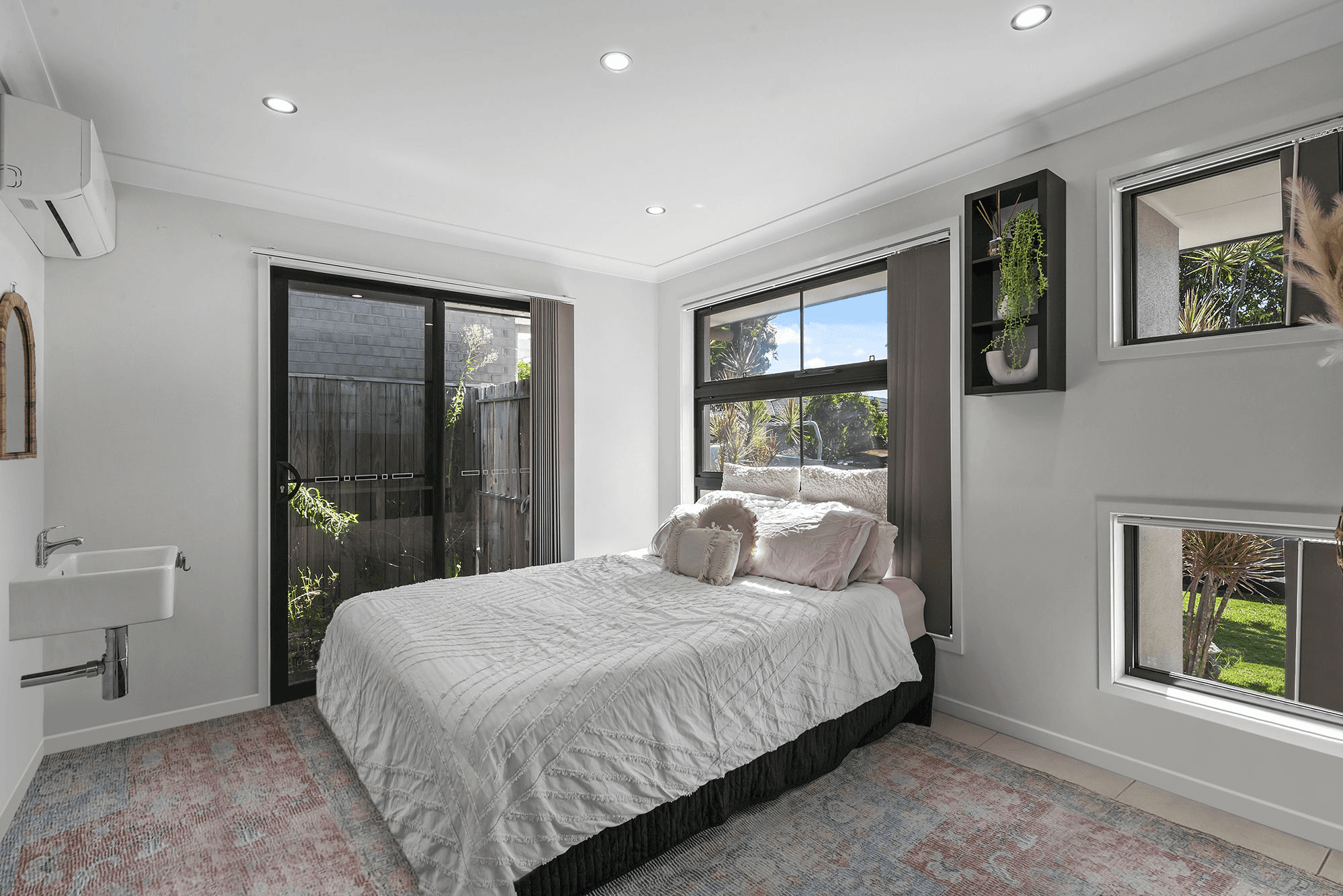 11 Grainger Circuit, BURPENGARY, QLD 4505