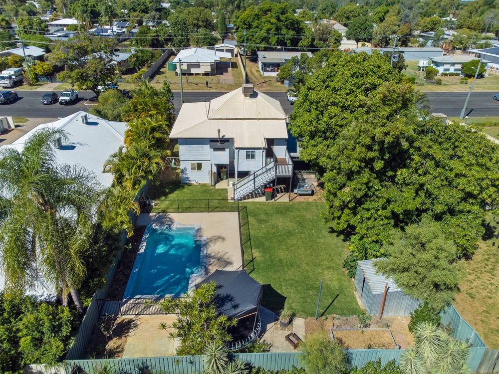 51 Retro Street, EMERALD, QLD 4720