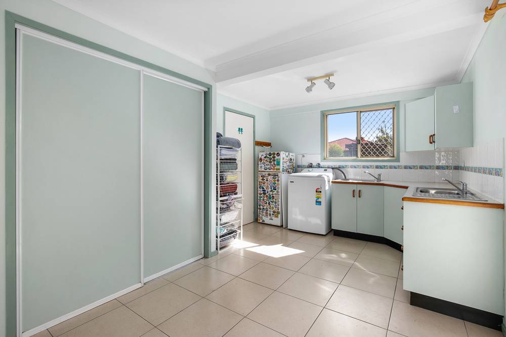 51 Retro Street, EMERALD, QLD 4720