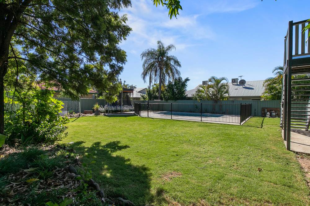 51 Retro Street, EMERALD, QLD 4720