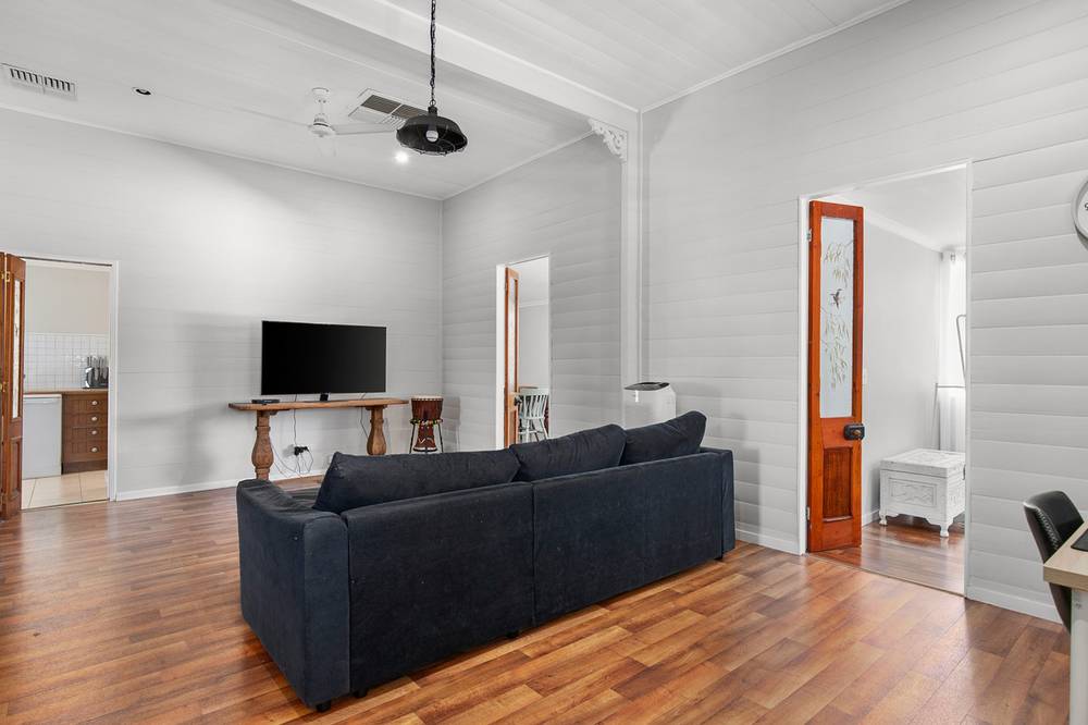 51 Retro Street, EMERALD, QLD 4720
