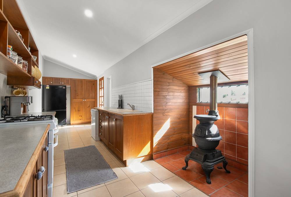 51 Retro Street, EMERALD, QLD 4720