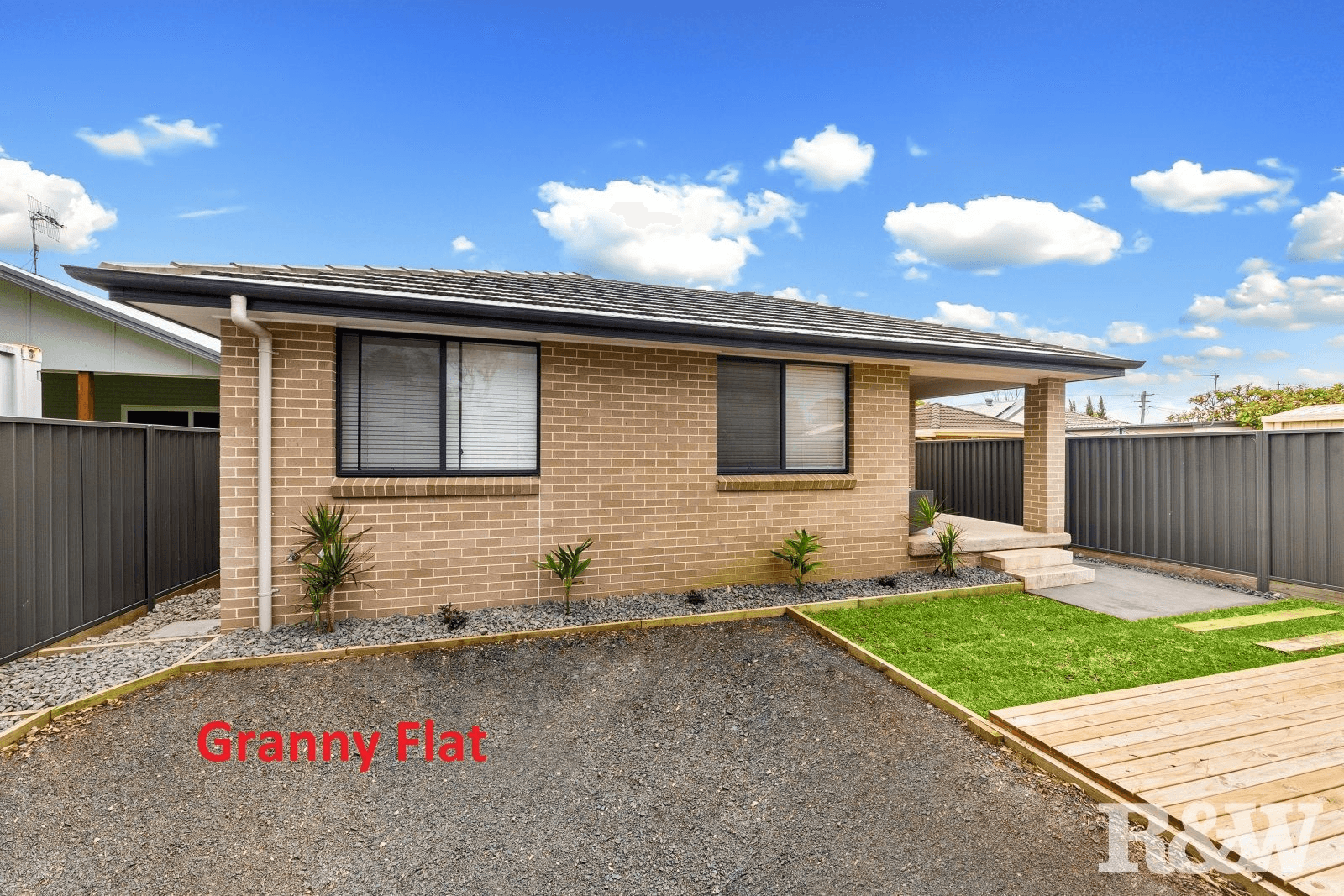 40 Birdwood Av, Umina Beach, NSW 2257