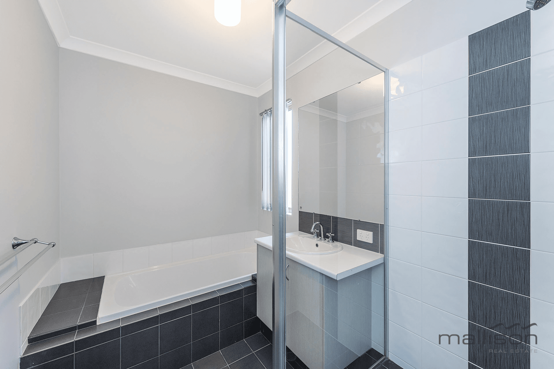 27 McDonald Road, BALDIVIS, WA 6171