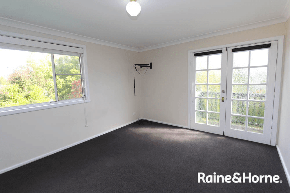 27 Vittoria Street, BATHURST, NSW 2795