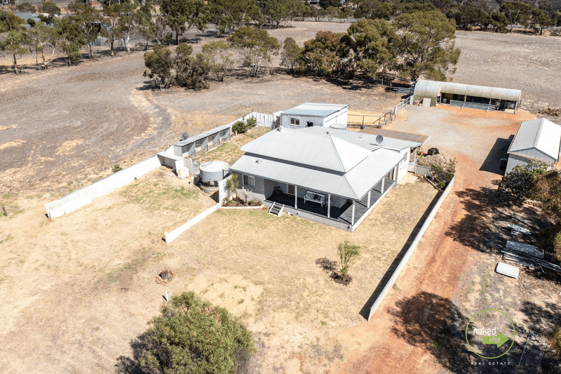 33 Quadrant Street, Pingelly, WA 6308