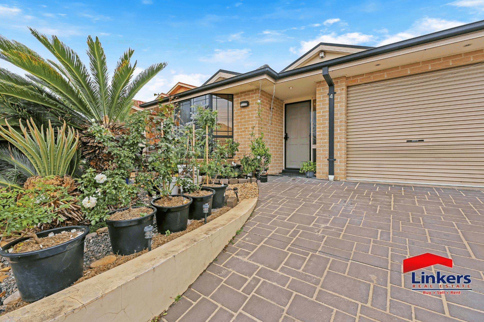 4 Gunning Close, Prestons, NSW 2170