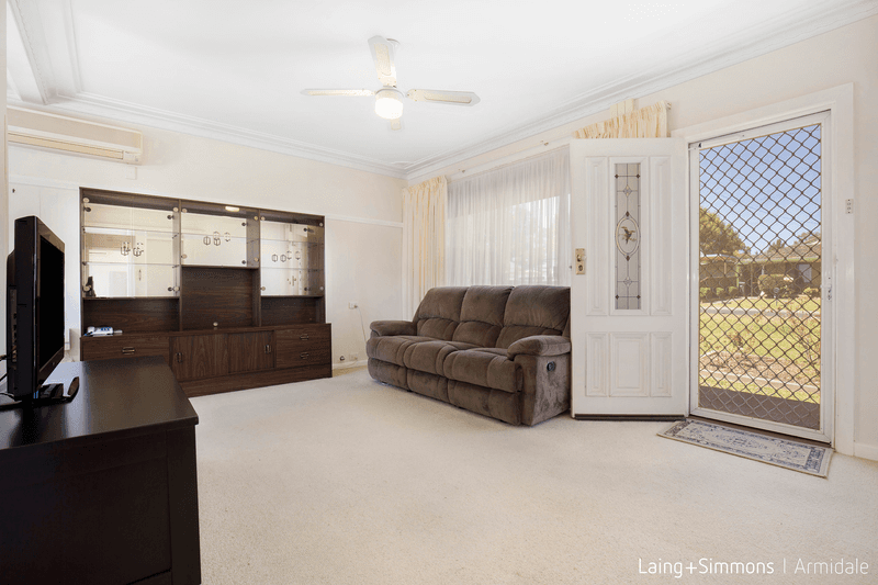 1 James Avenue, Armidale, NSW 2350