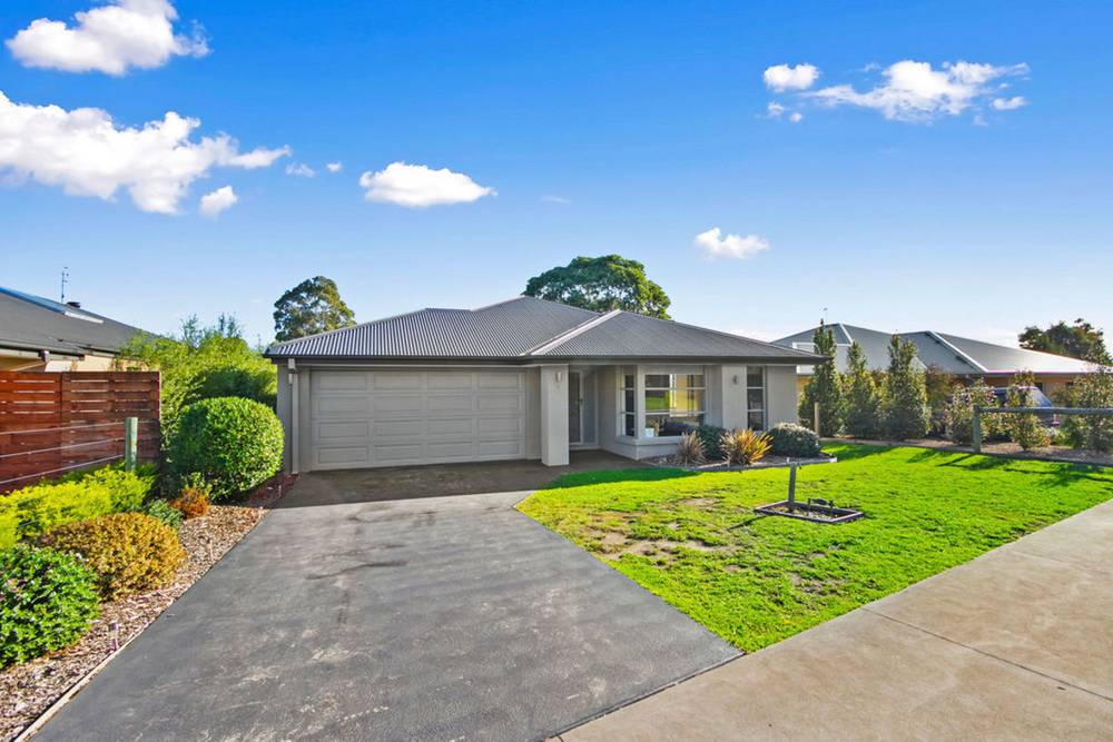 6 Plateau Avenue, Metung, VIC 3904