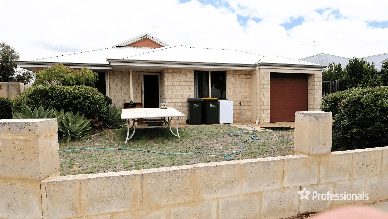 44 Harberton Parkway, ELLENBROOK, WA 6069