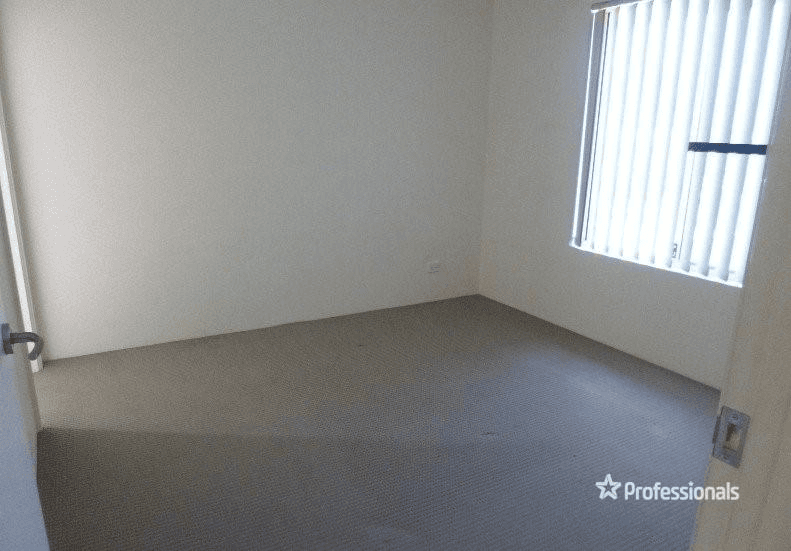 44 Harberton Parkway, ELLENBROOK, WA 6069