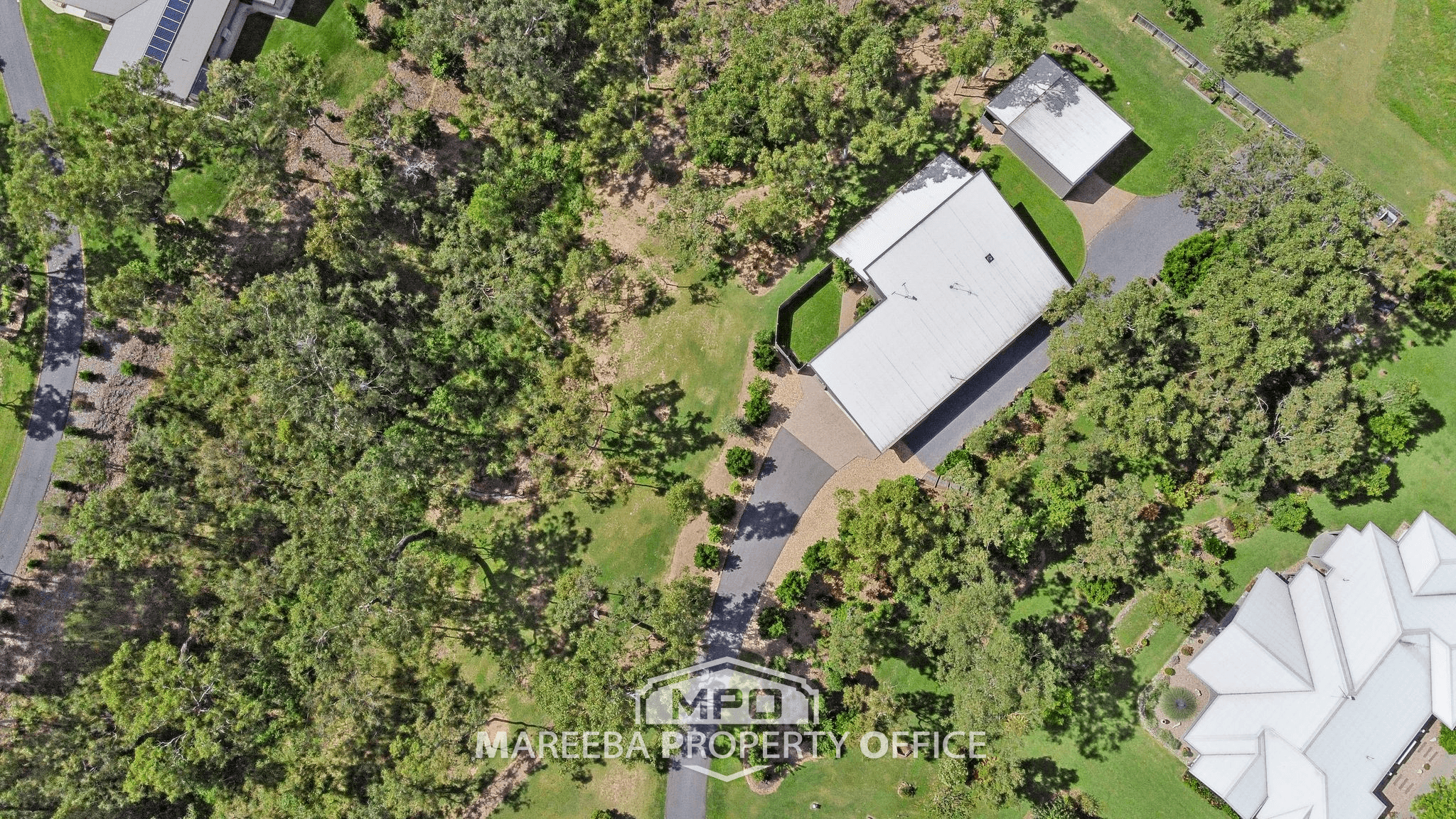 8 Bundanoon Court, MAREEBA, QLD 4880