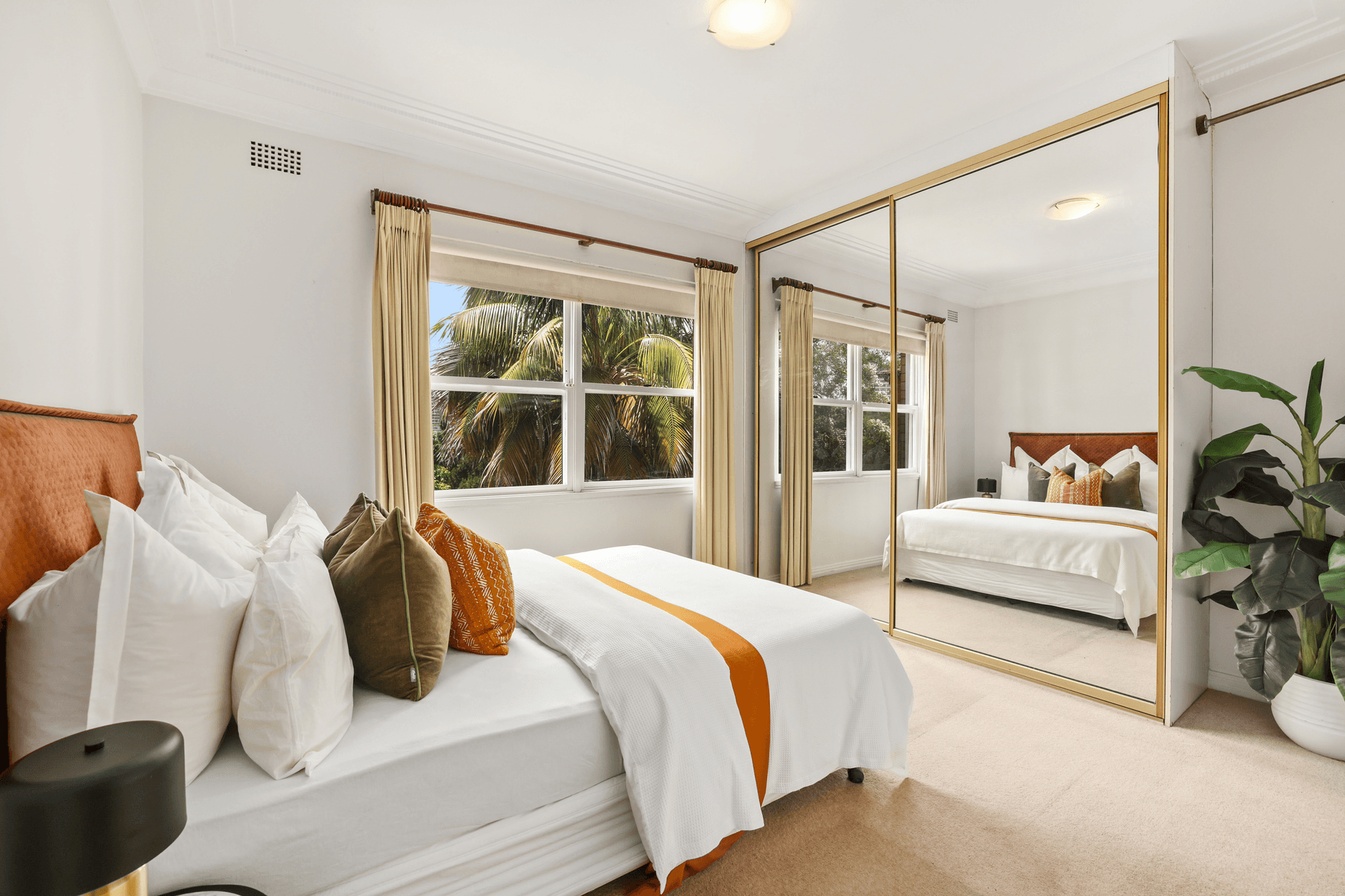 2/149 Blues Point Road, McMahons Point, NSW 2060