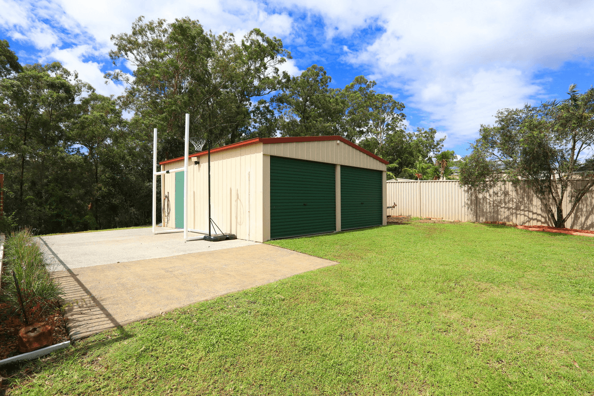 38 Mountain View Crest, MOUNT NATHAN, QLD 4211