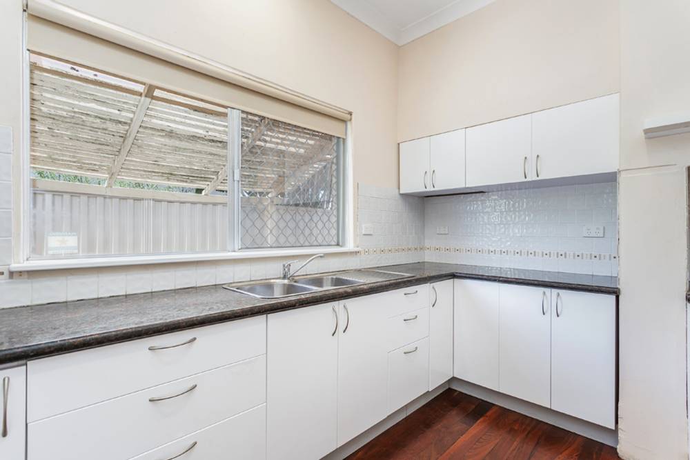 7 Parsons Avenue, MANNING, WA 6152