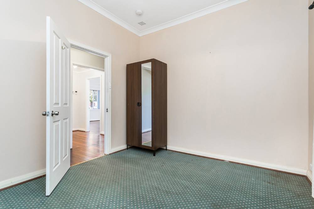 7 Parsons Avenue, MANNING, WA 6152