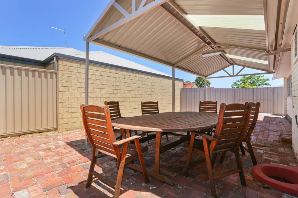 7 Parsons Avenue, MANNING, WA 6152