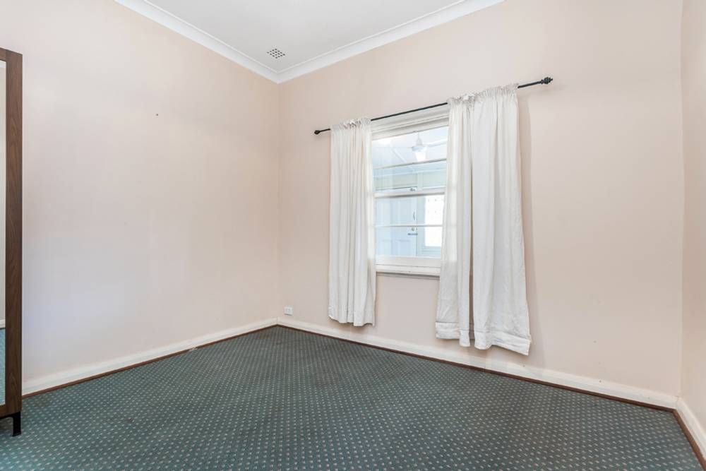 7 Parsons Avenue, MANNING, WA 6152