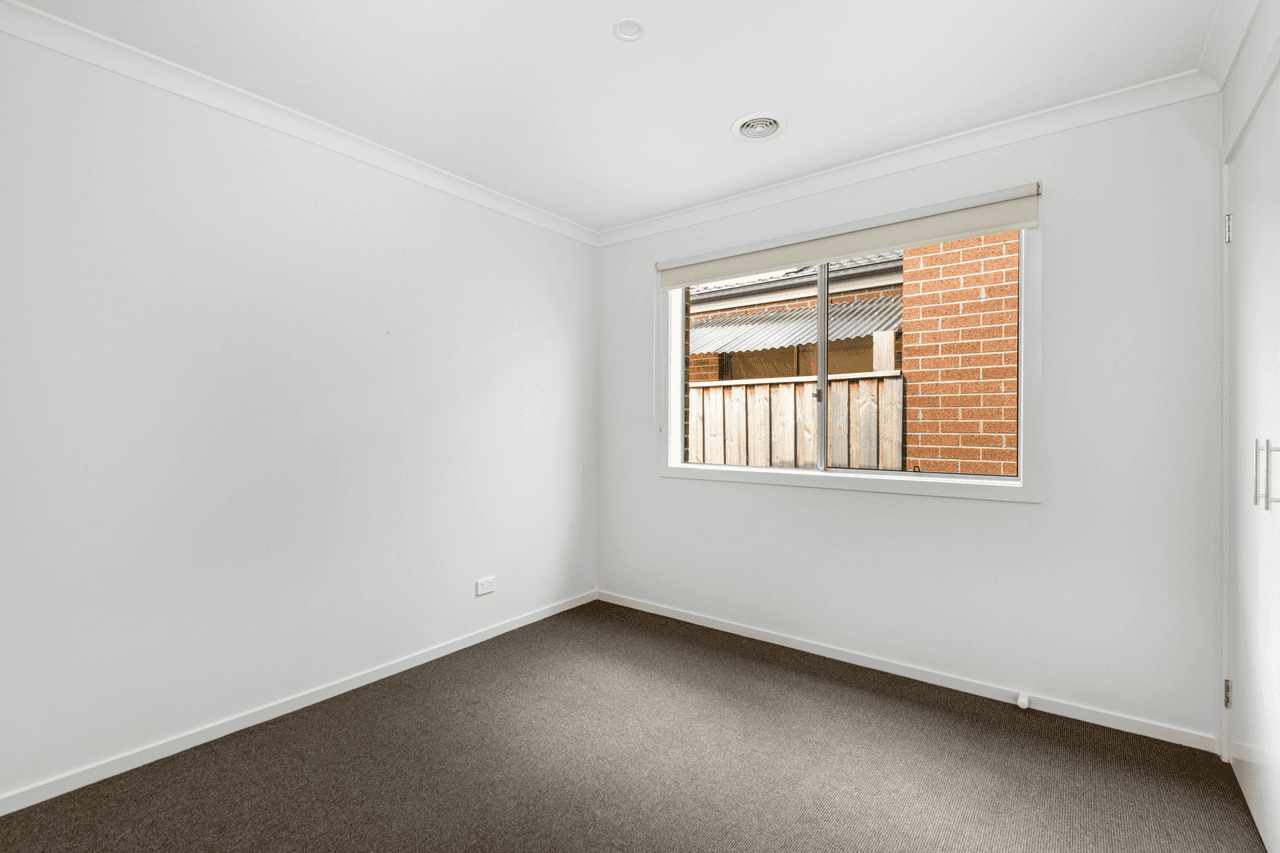 11 Sandor Terrace, Charlemont, VIC 3217