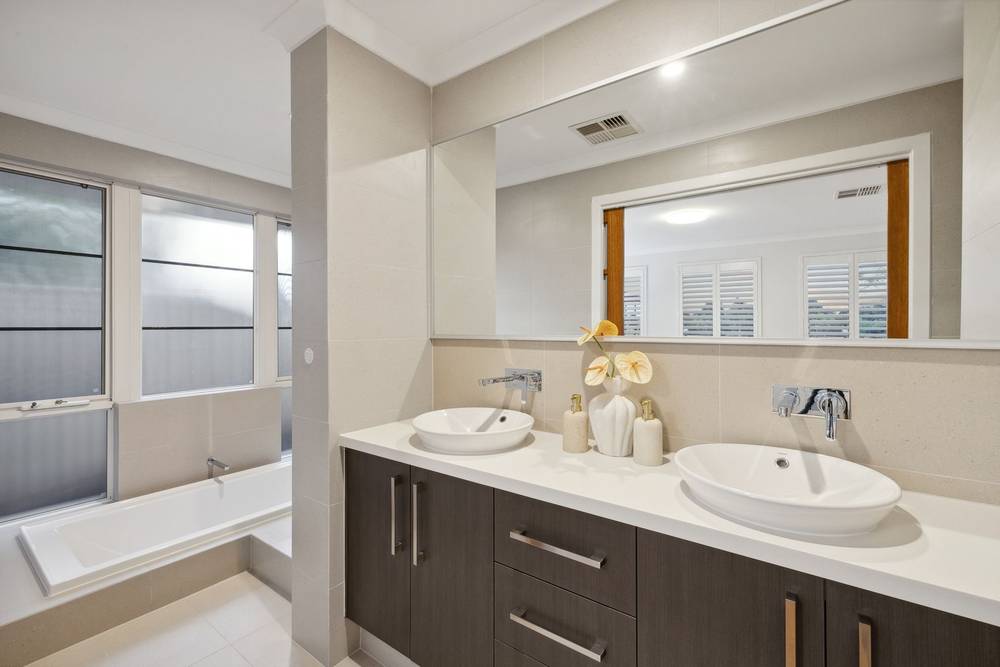 28 Caloria Chase, Caversham, WA 6055