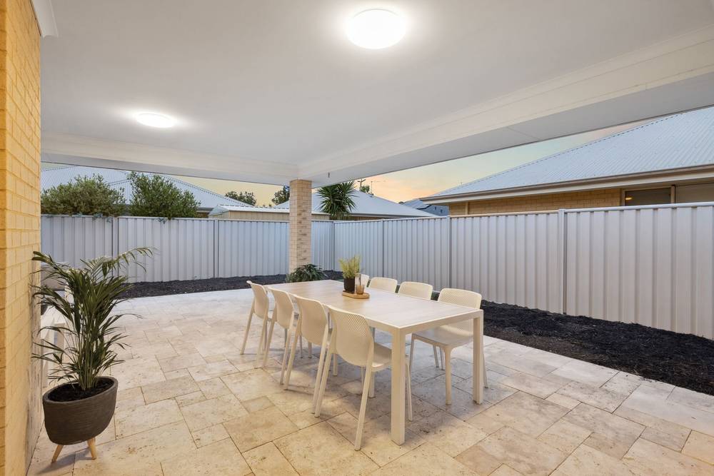 28 Caloria Chase, Caversham, WA 6055