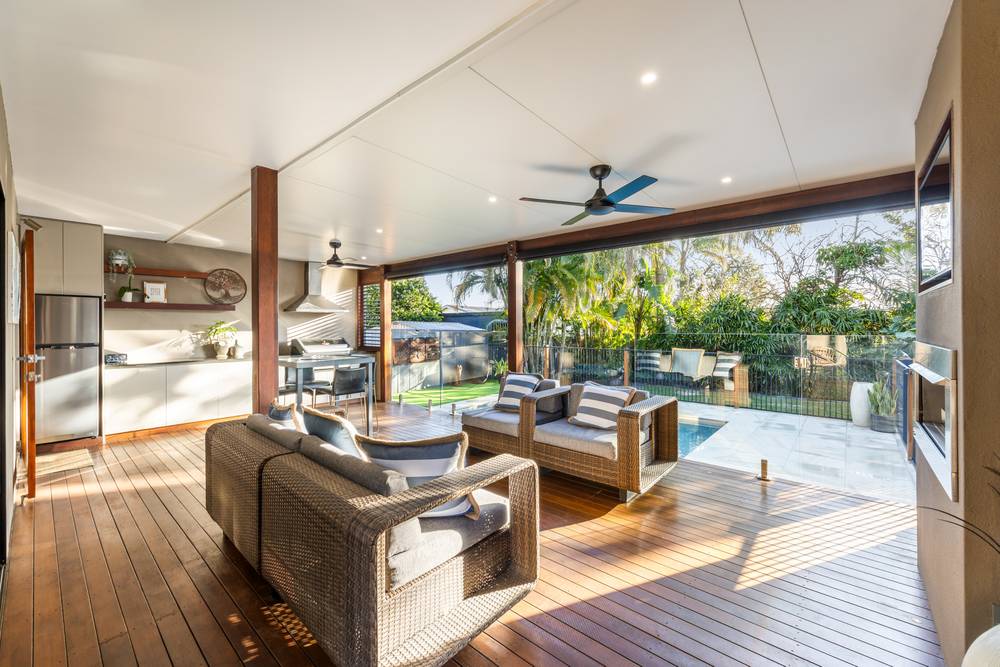 63 Scarborough Road, Redcliffe, QLD 4020